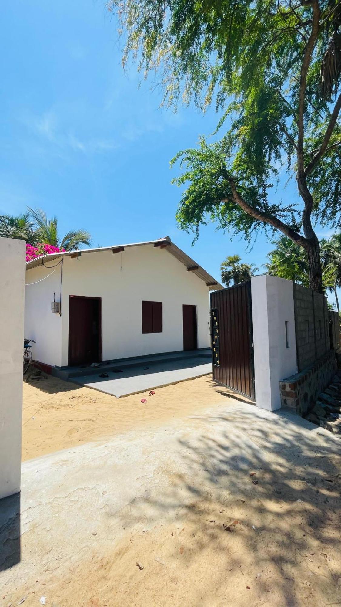 Rn Villa Arugam Bay Esterno foto